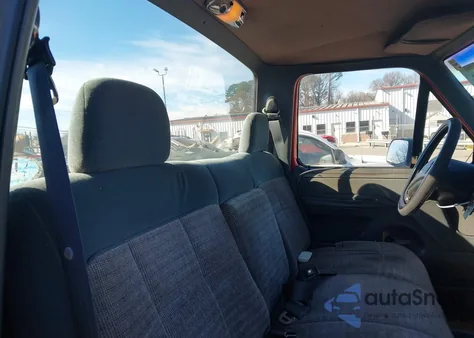 1993 Ford F250 z USA, uszkodzony, nr VIN 1FTHF25M0PNA71530